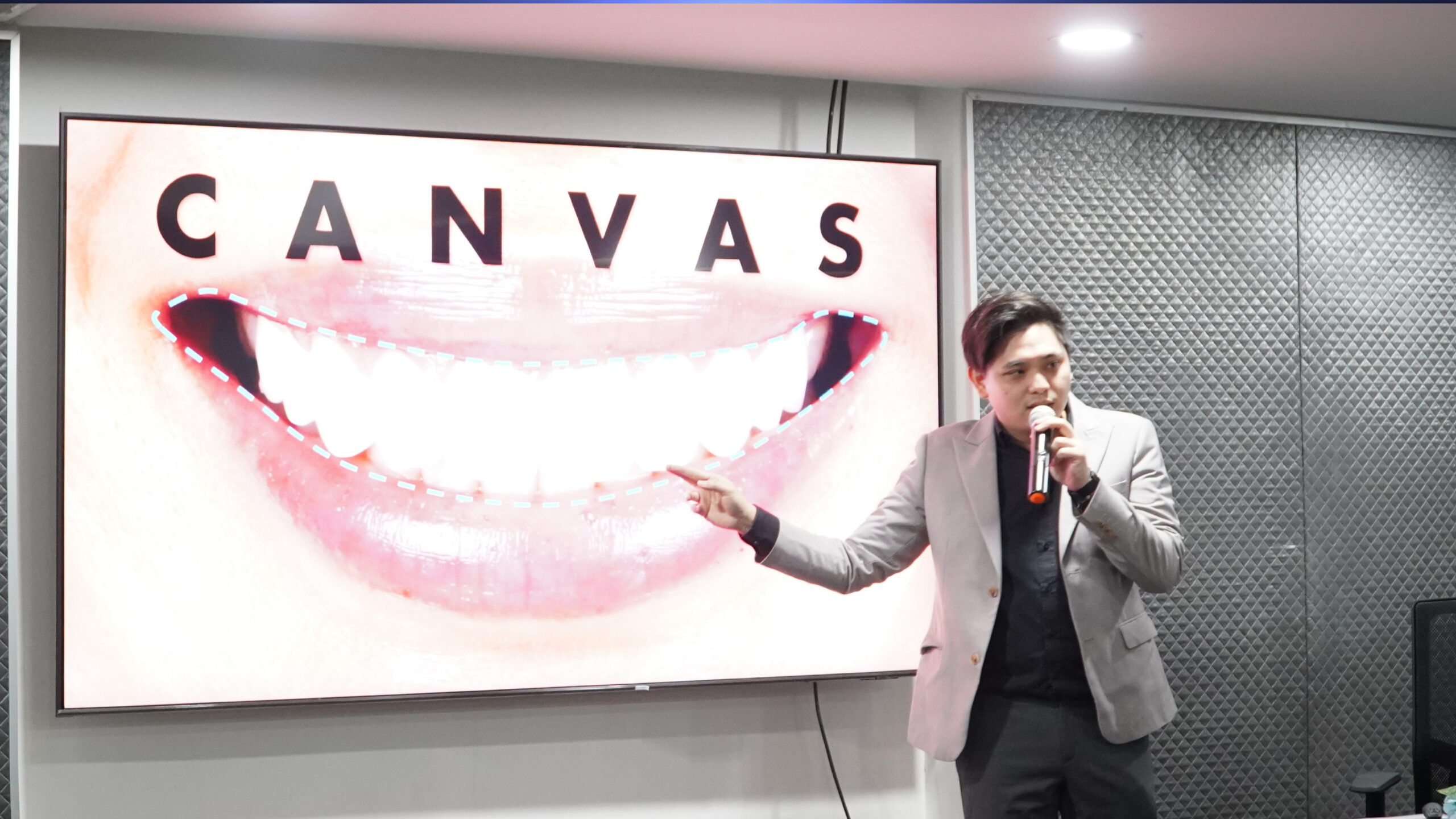 รูปรวมกิจกรรม-01